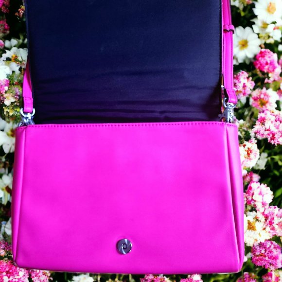 Hamptons Quilted Chain-Strap Shoulder Bag (Call it Spring) NWOT Crossbody bag - Picture 5 of 6